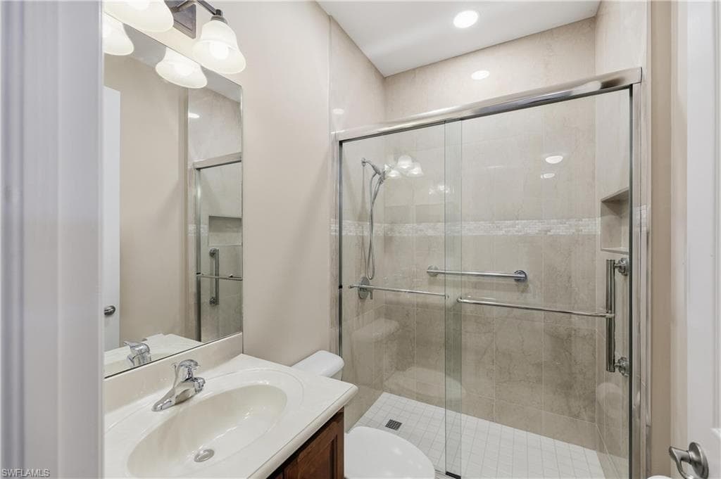 6532 Monterey PT 202-27