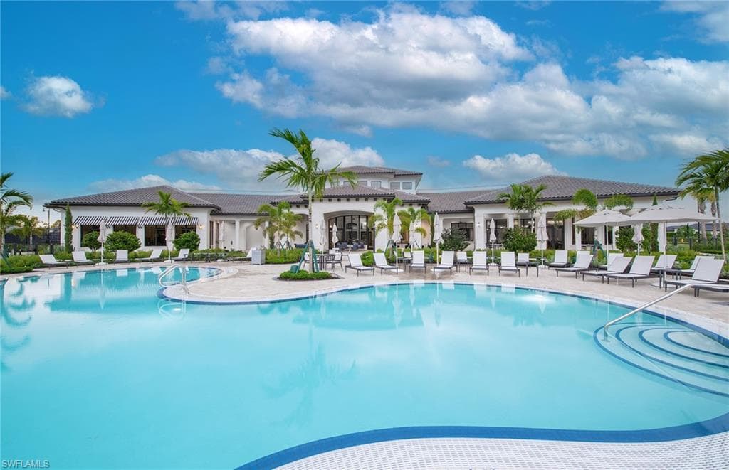 2114 Sequoia CT-13