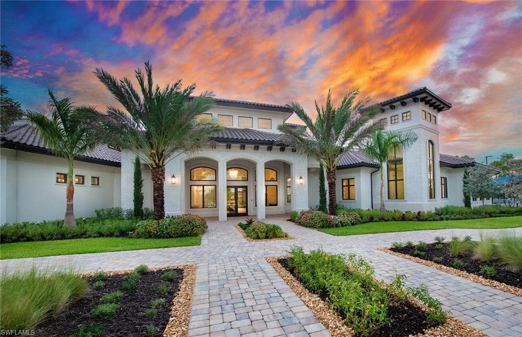 2114 Sequoia CT-14