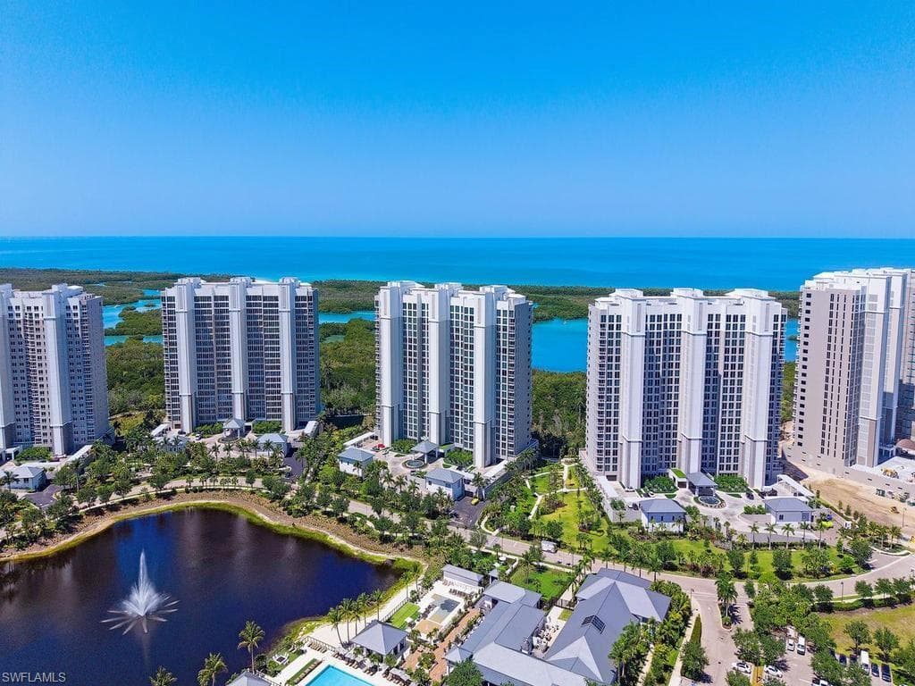 13935 Old Coast RD 1604-33