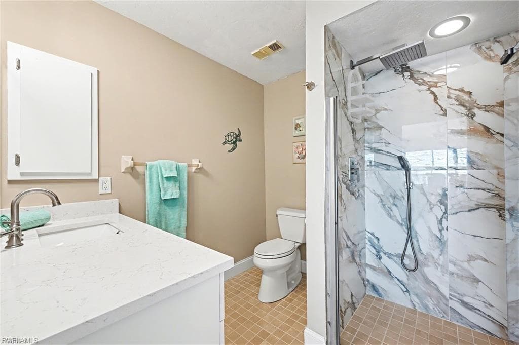 11170 Caravel CIR 104-8