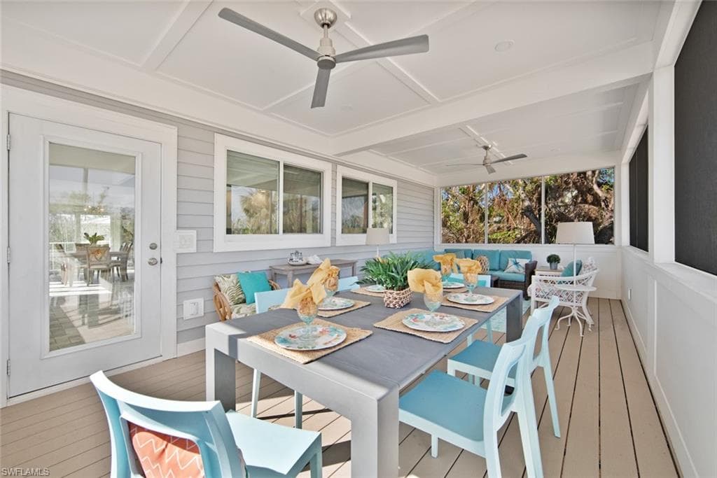 2499 Harbour LN-23