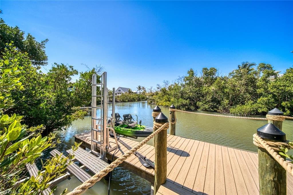 2499 Harbour LN-29