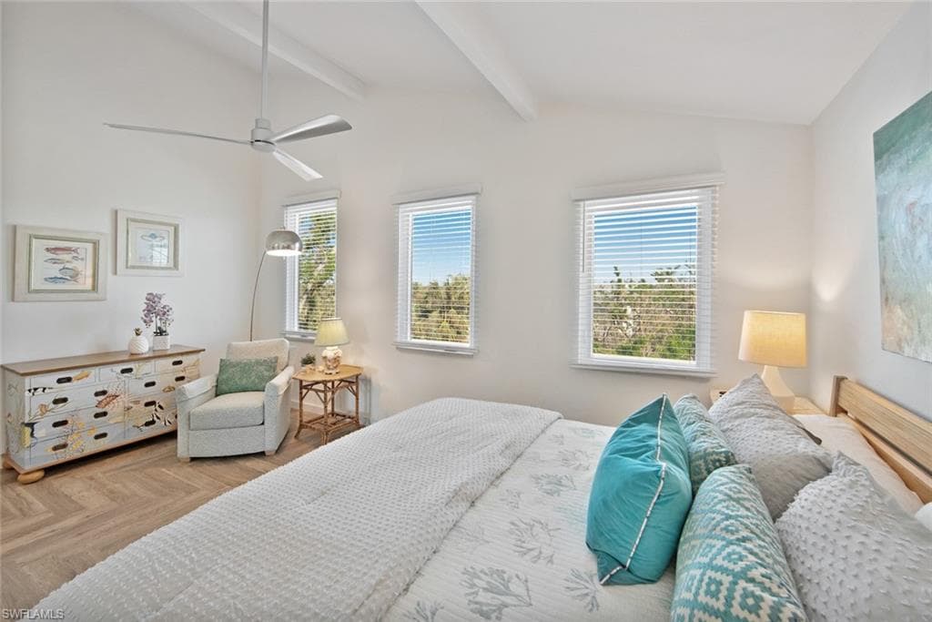 2499 Harbour LN-13