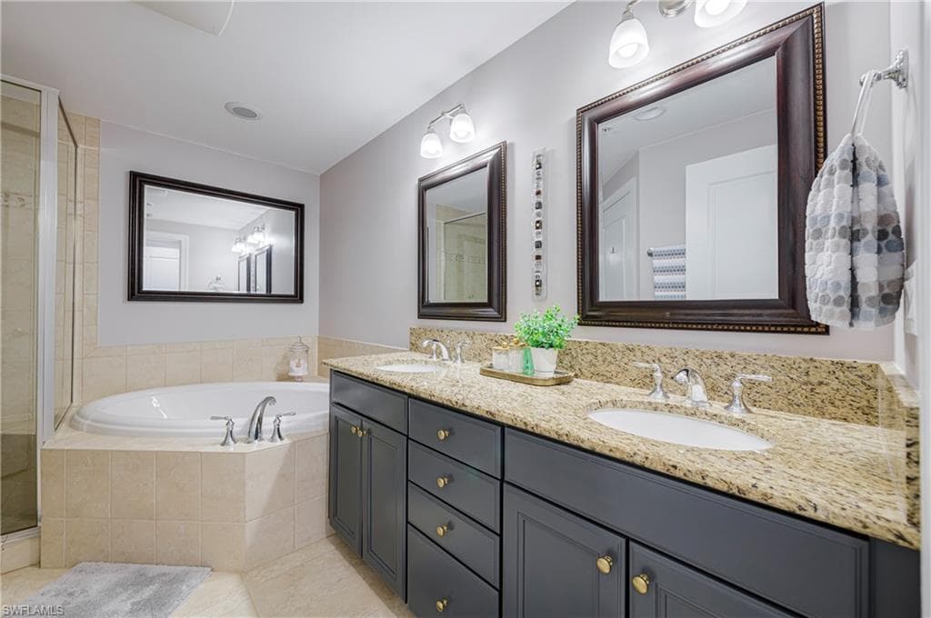 3414 Hancock Bridge PKWY 302-23