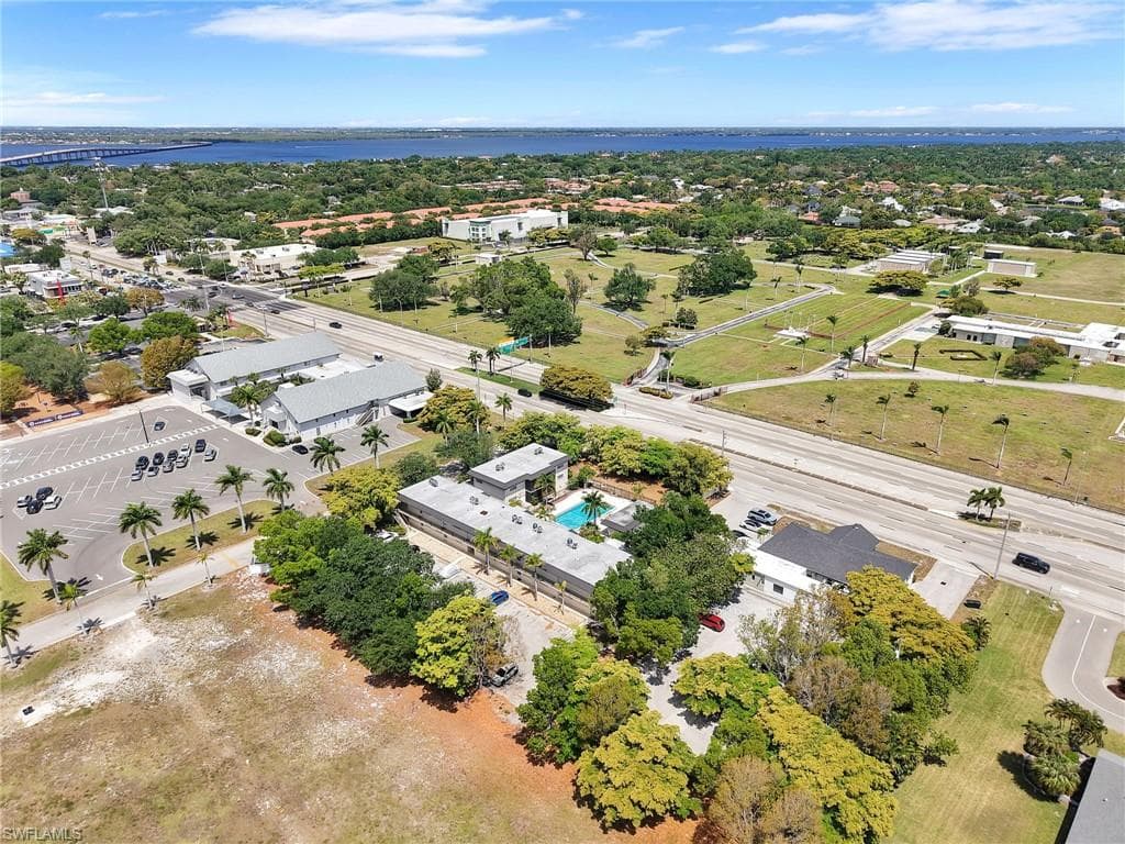 1560 Colonial BLVD 235-22