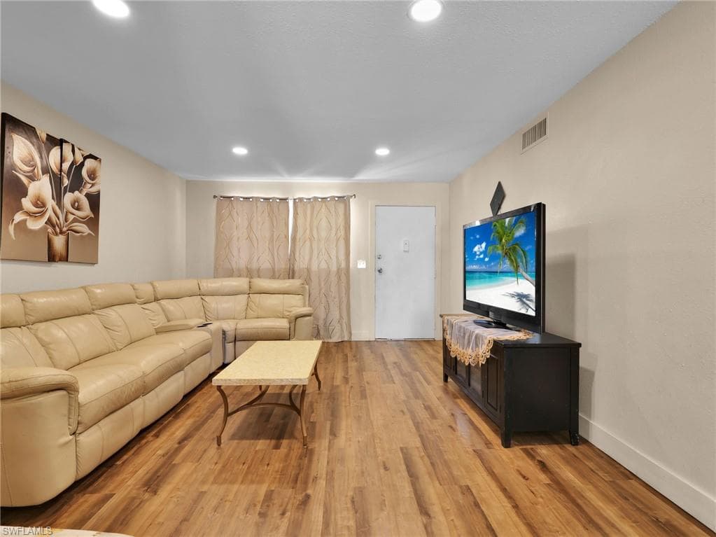1560 Colonial BLVD 235-9
