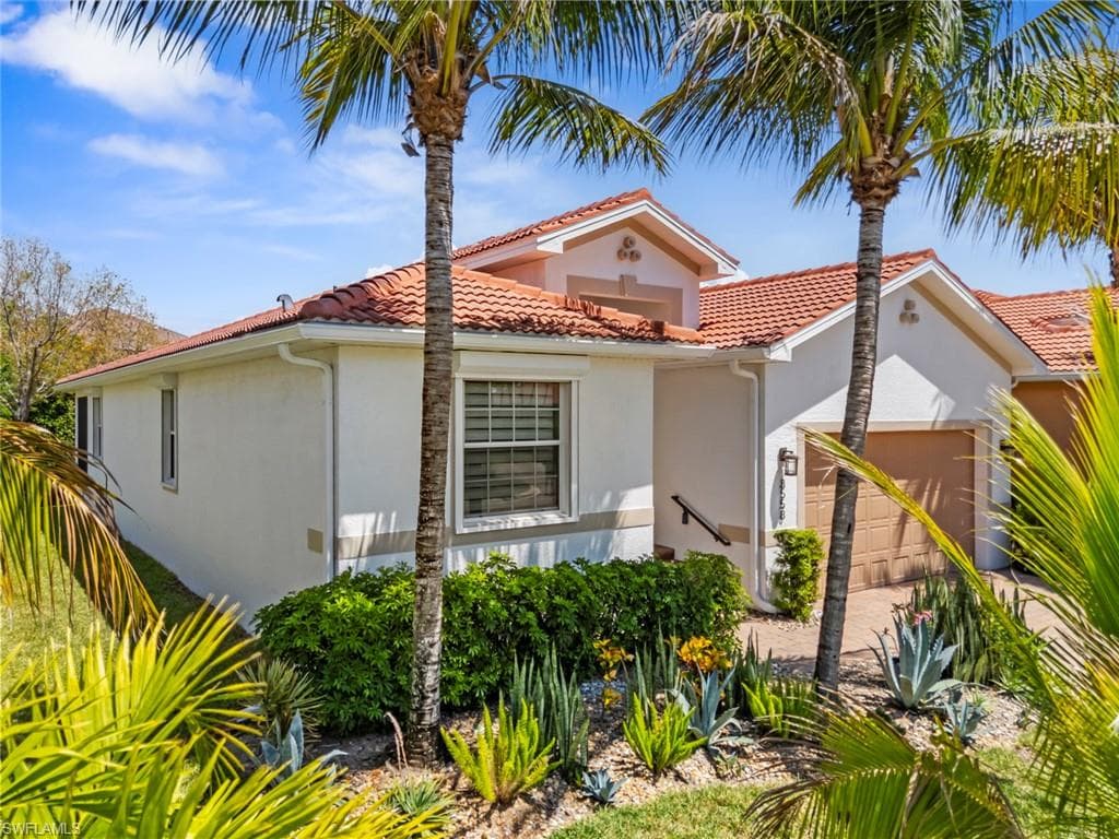 8558 Banyan Bay BLVD-1