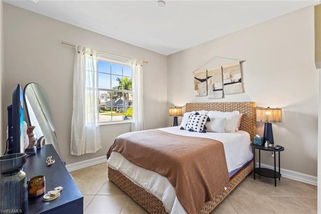 8558 Banyan Bay BLVD-16
