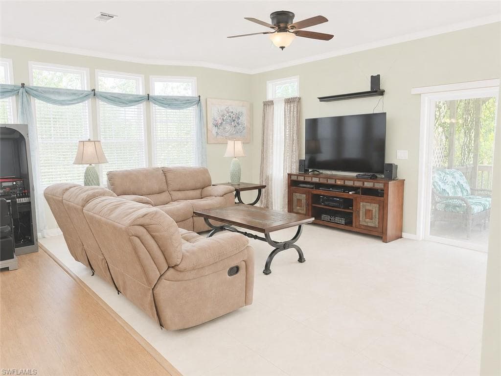 20472 Luettich LN-9