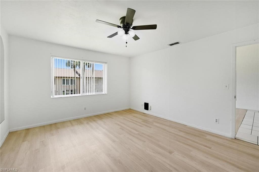 3420 Frosty WAY 4910-11