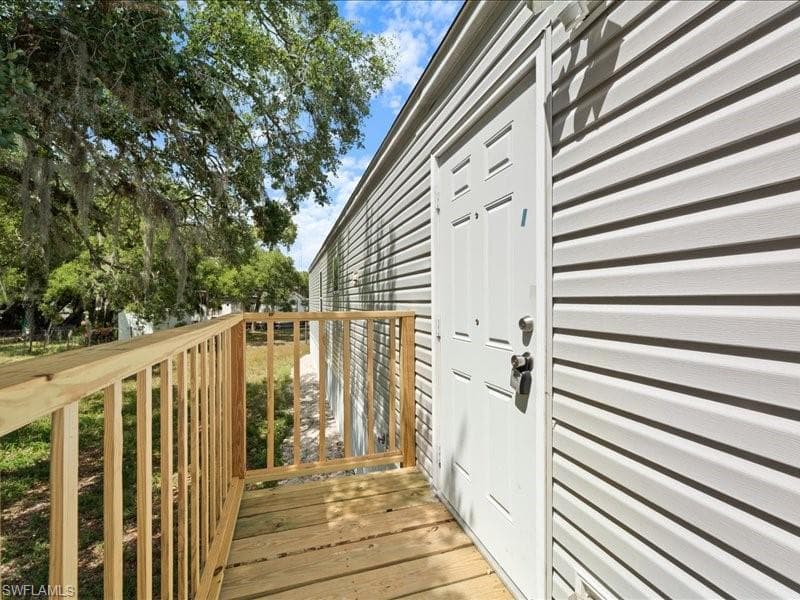 1038 Canopy LN-3