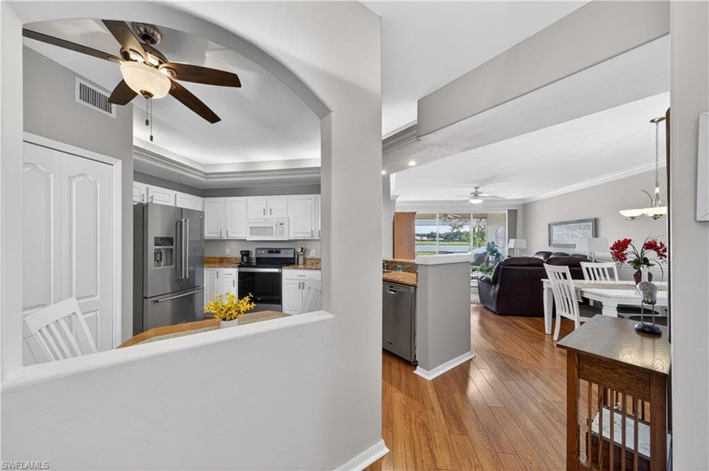 23581 Sandycreek TER 1104-8
