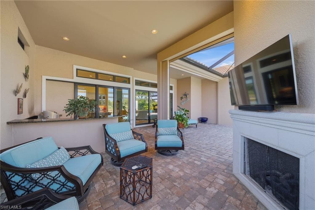 8816 Savona CT-26