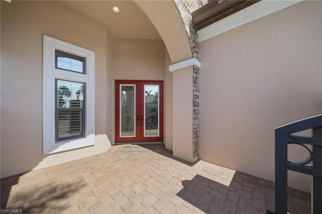 8816 Savona CT-33