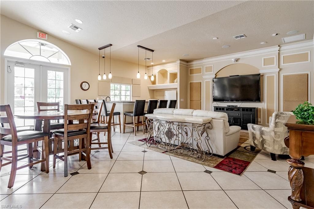 27083 Matheson AVE 208-19