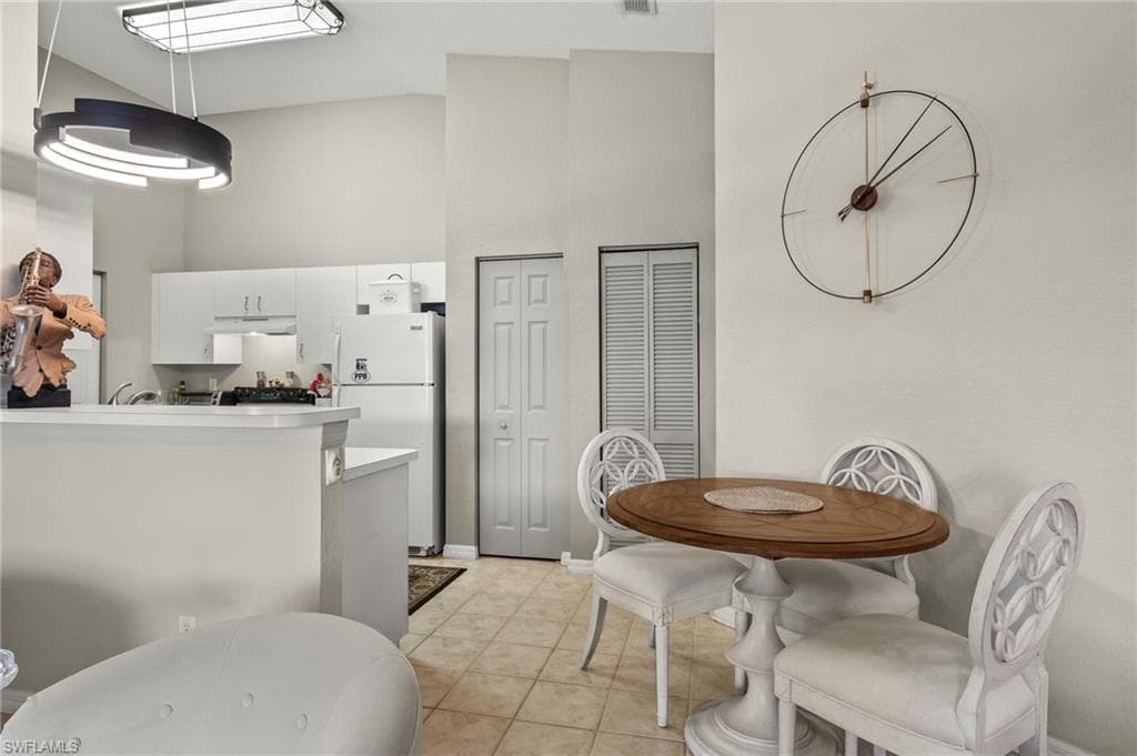 27083 Matheson AVE 208-9
