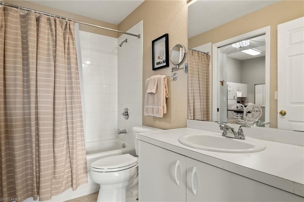 27083 Matheson AVE 208-14