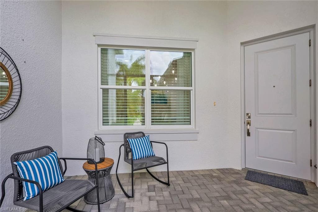 28451 Burano DR-6