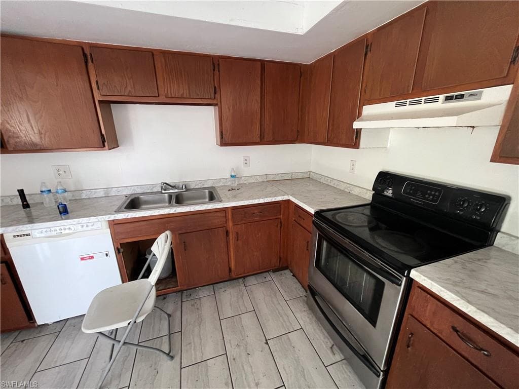2619 Purslane DR-8