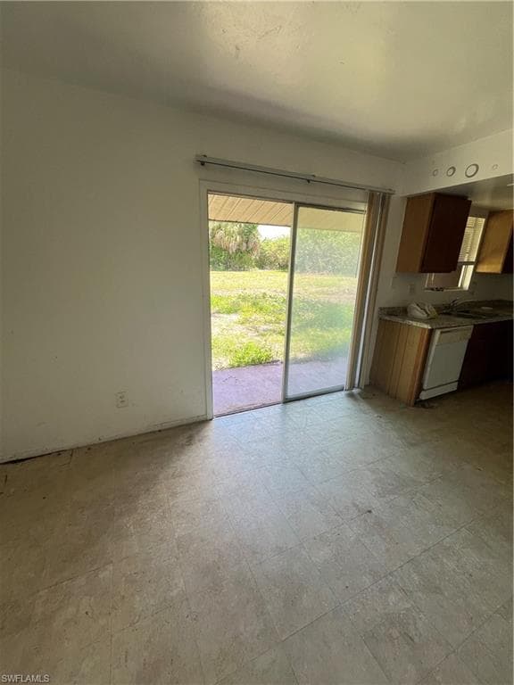 2621 Purslane DR-5