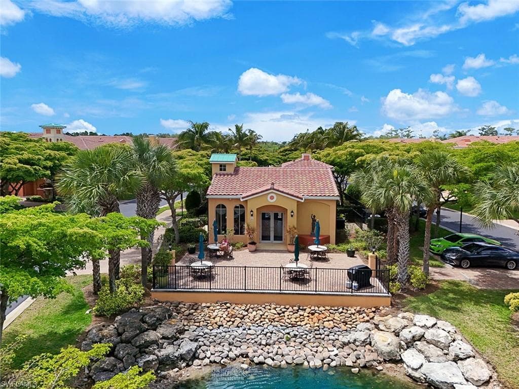 8721 Piazza Del Lago CIR 205-32