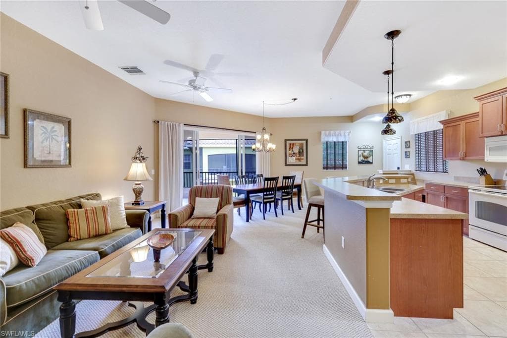 8721 Piazza Del Lago CIR 205-4