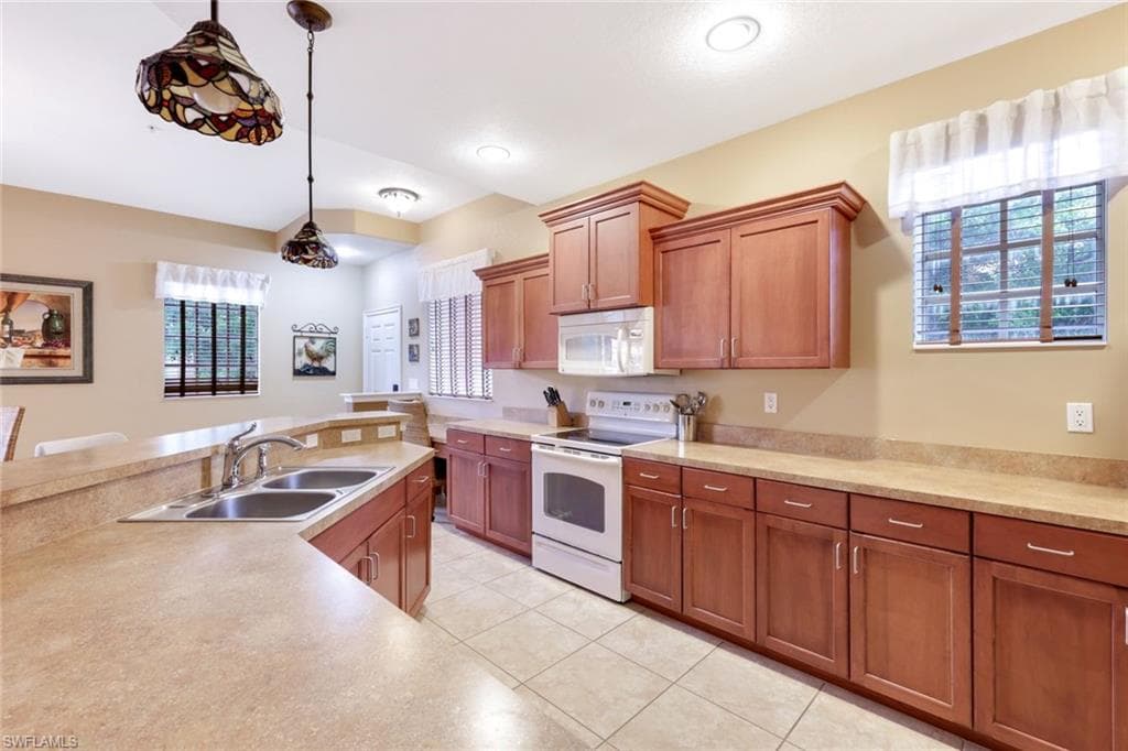 8721 Piazza Del Lago CIR 205-10