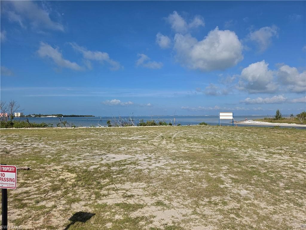 18420 Old Pelican Bay DR-6