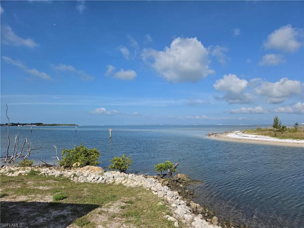 18420 Old Pelican Bay DR-3