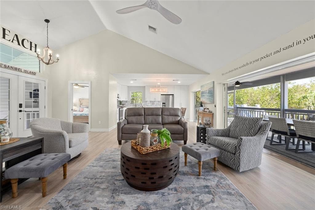 207 Daniel DR-9