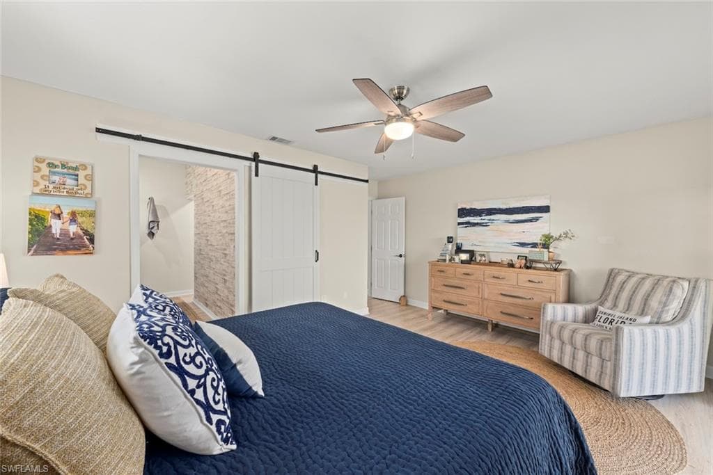207 Daniel DR-17