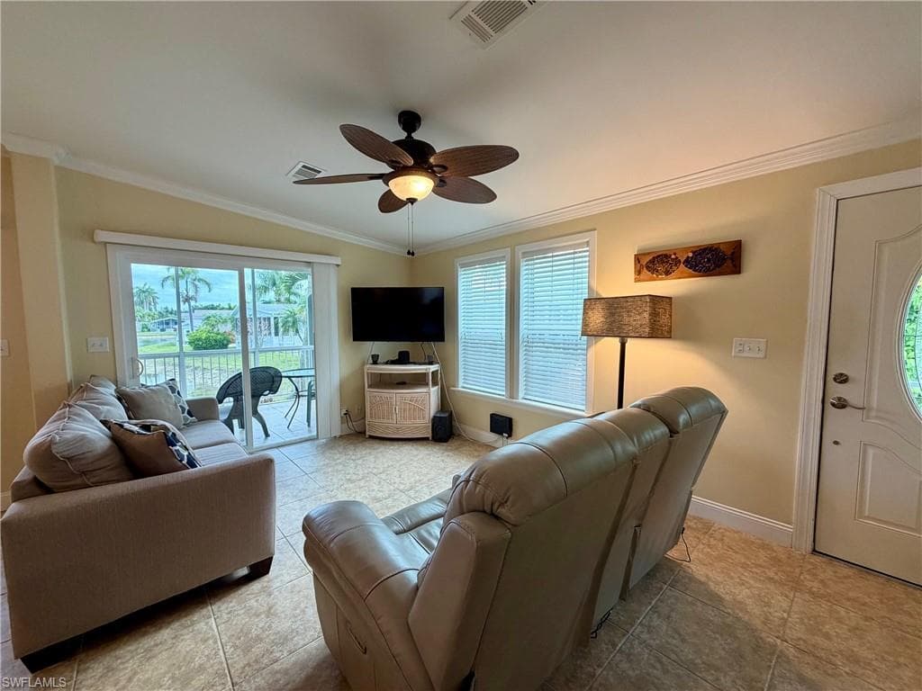 1066 Silver Lakes BLVD-11