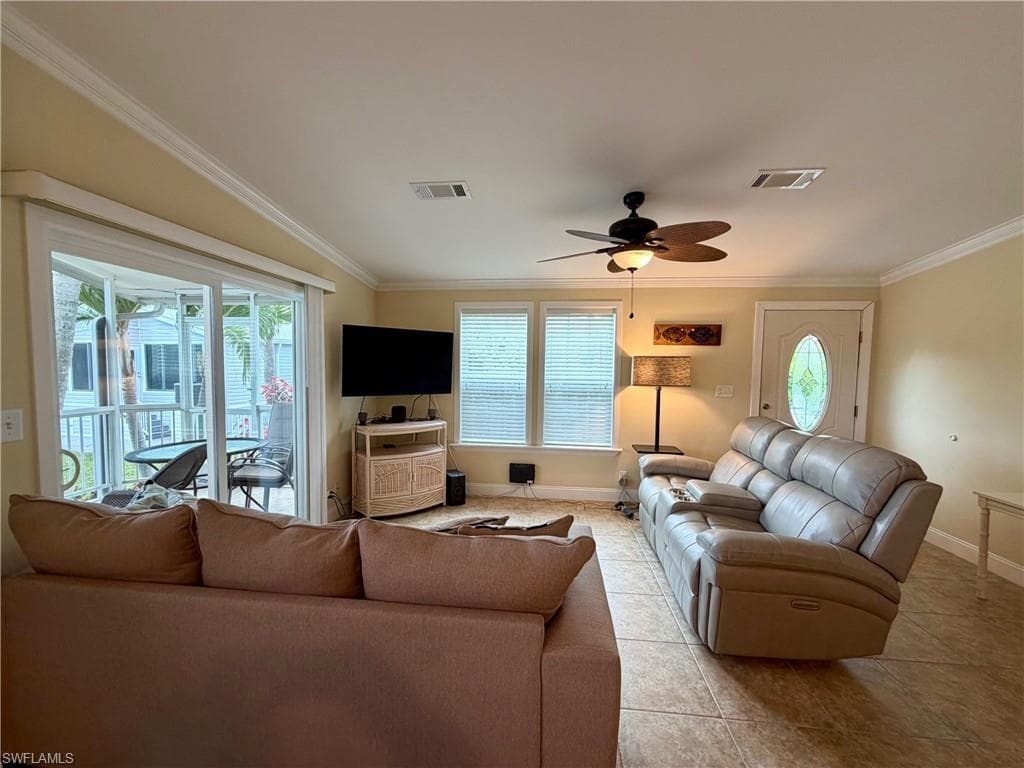 1066 Silver Lakes BLVD-8