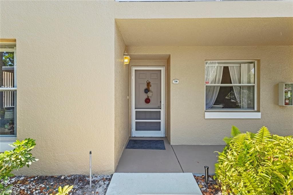 162 Pebble Shores DR 101-4