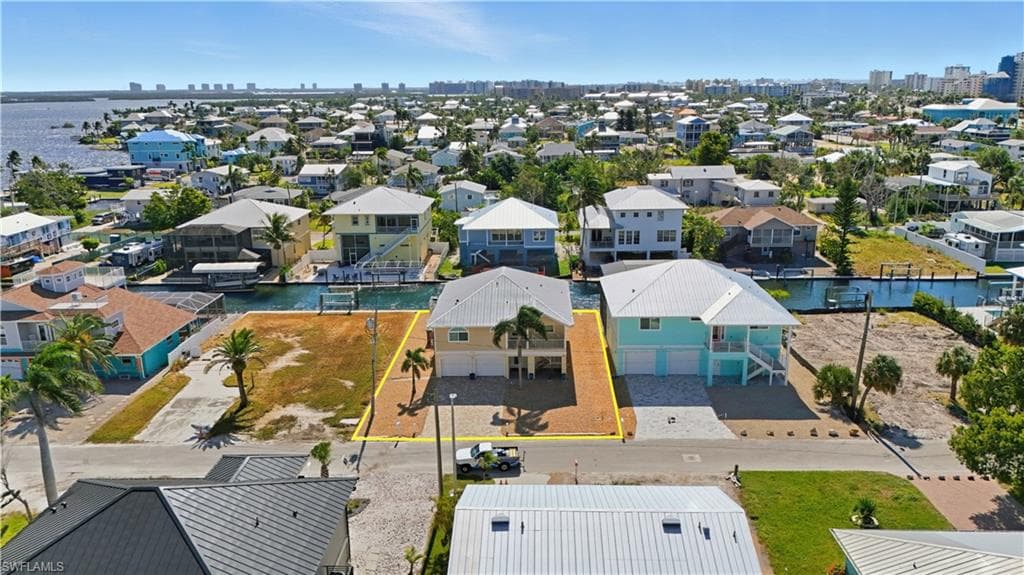 222 Flamingo ST-48