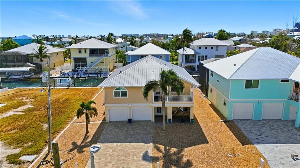 222 Flamingo ST-3