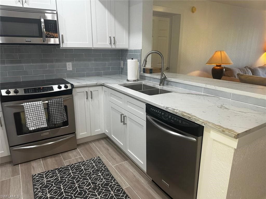 8244 Key Royal CIR 616-13