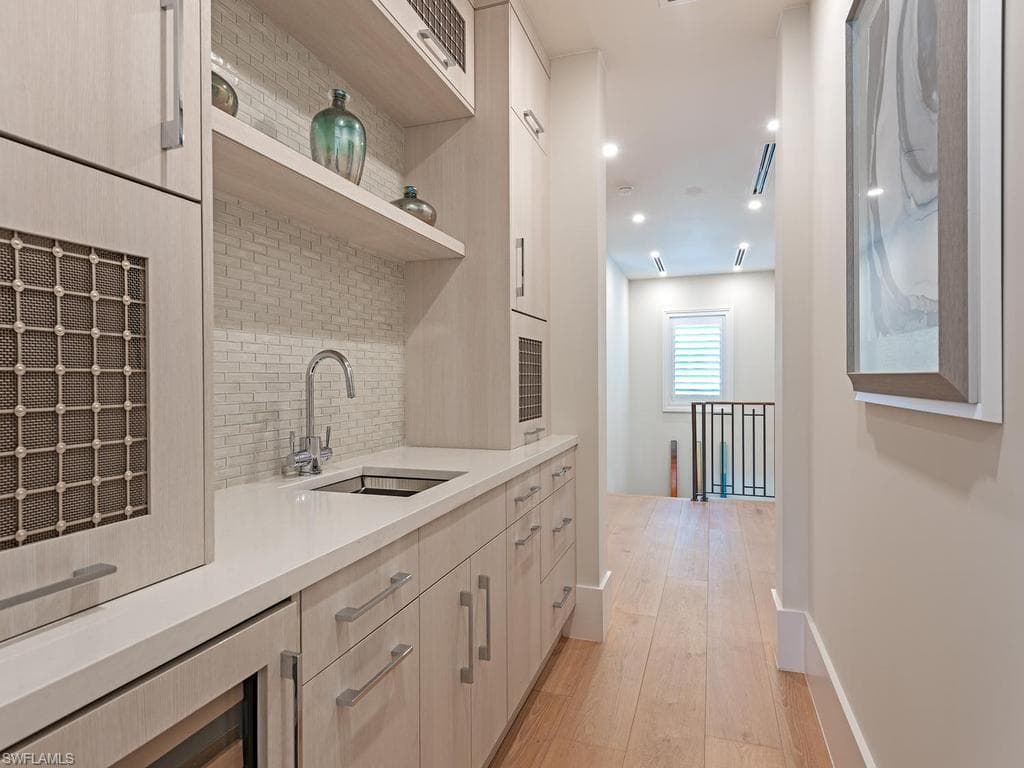 628 21st AVE S-23