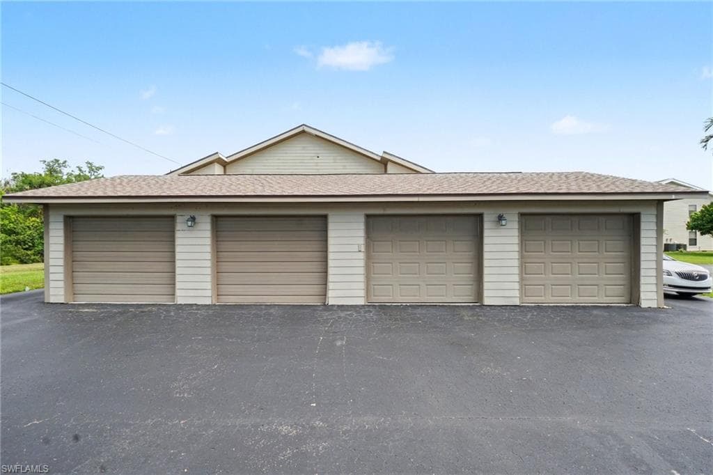 13204 Broadhurst LOOP-24