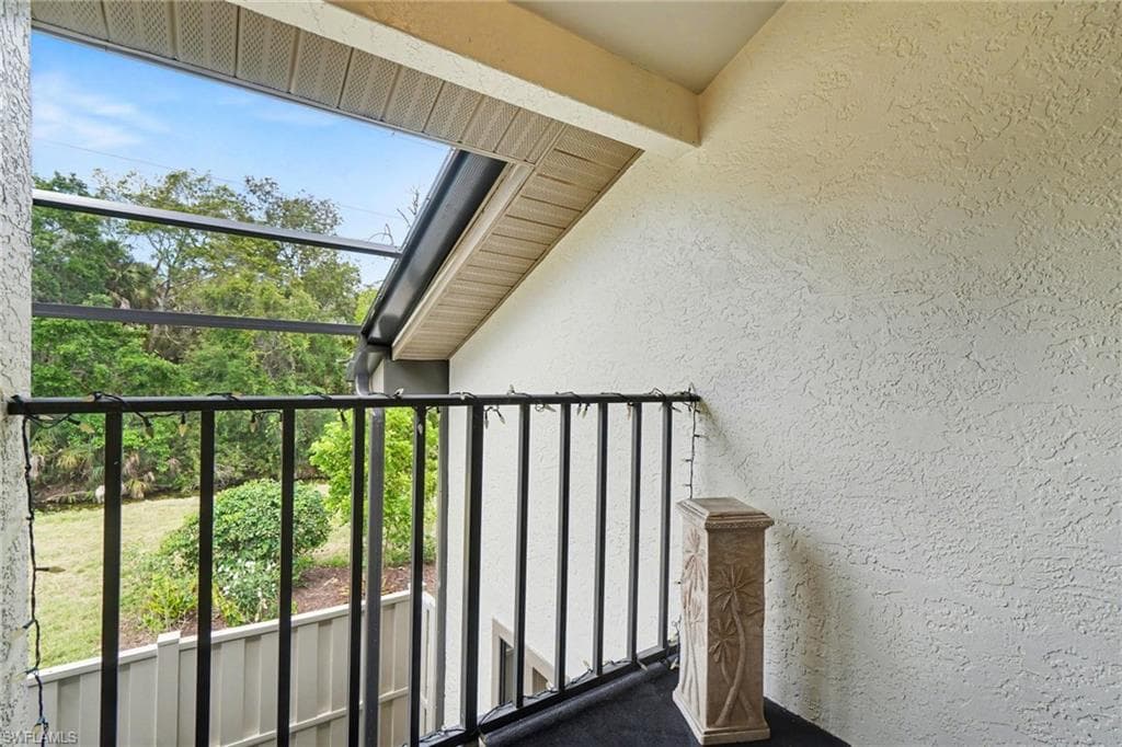 13204 Broadhurst LOOP-20