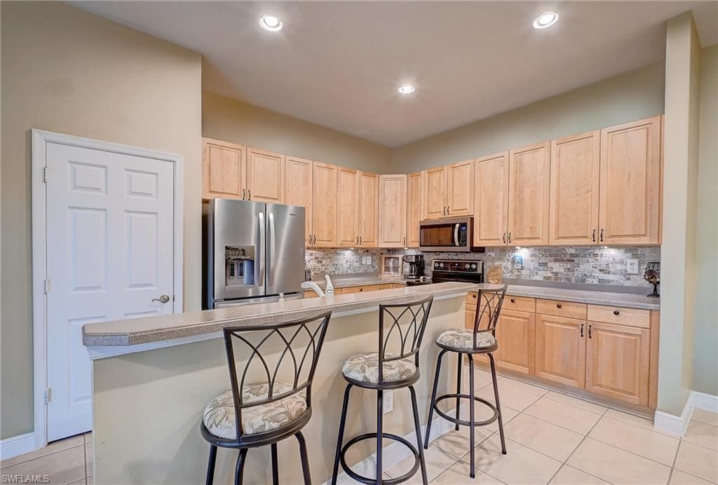 13921 Bently CIR-33