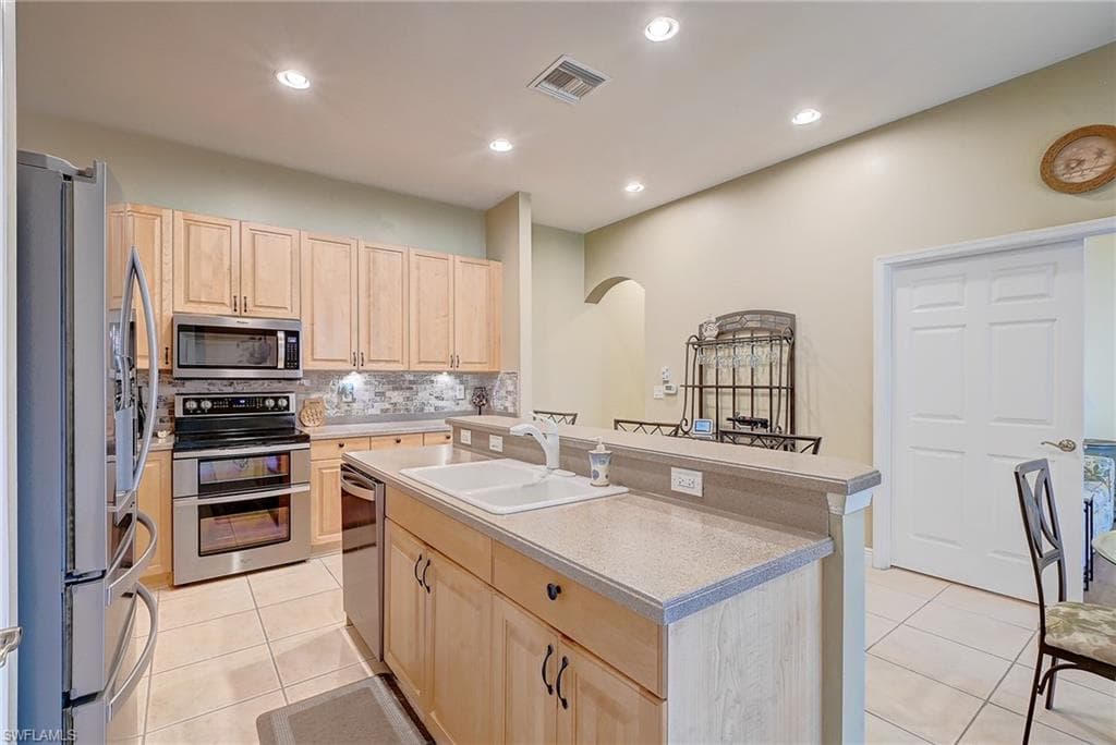 13921 Bently CIR-32