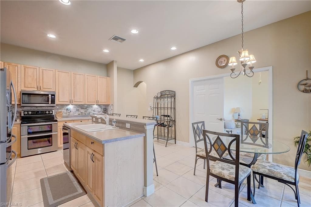 13921 Bently CIR-34