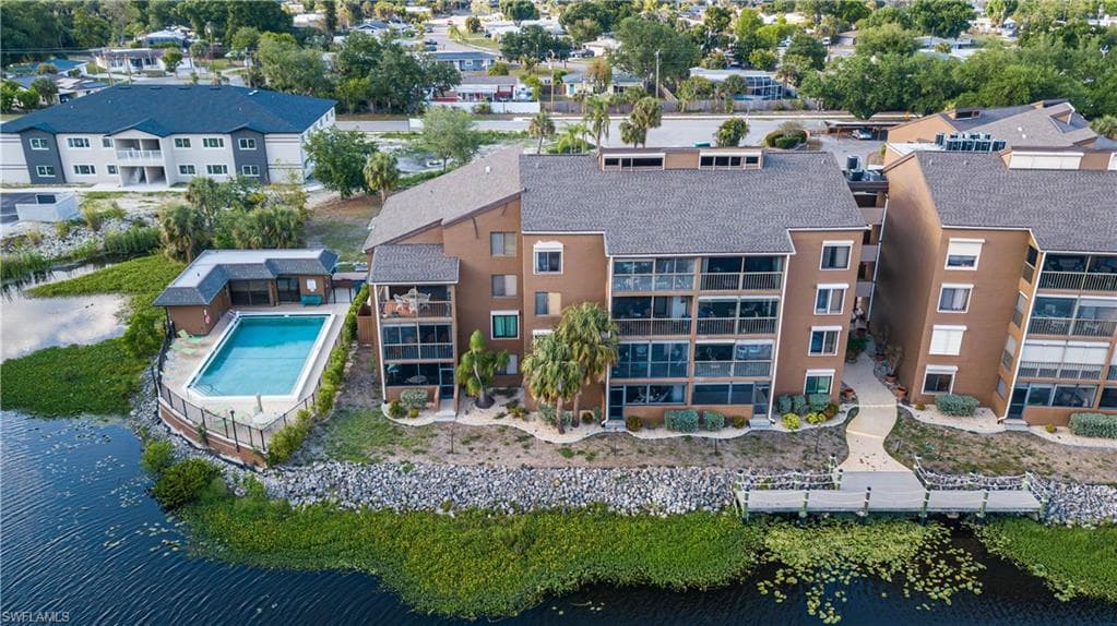 2069 W Lakeview BLVD E1-34