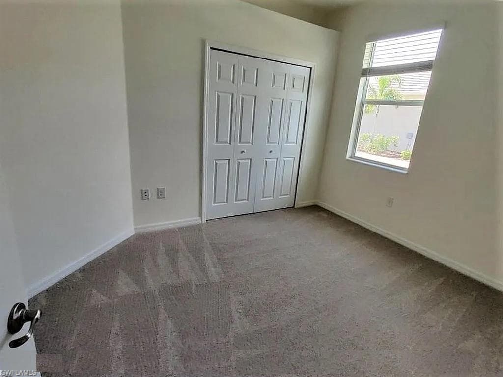 4359 Lemongrass DR-11