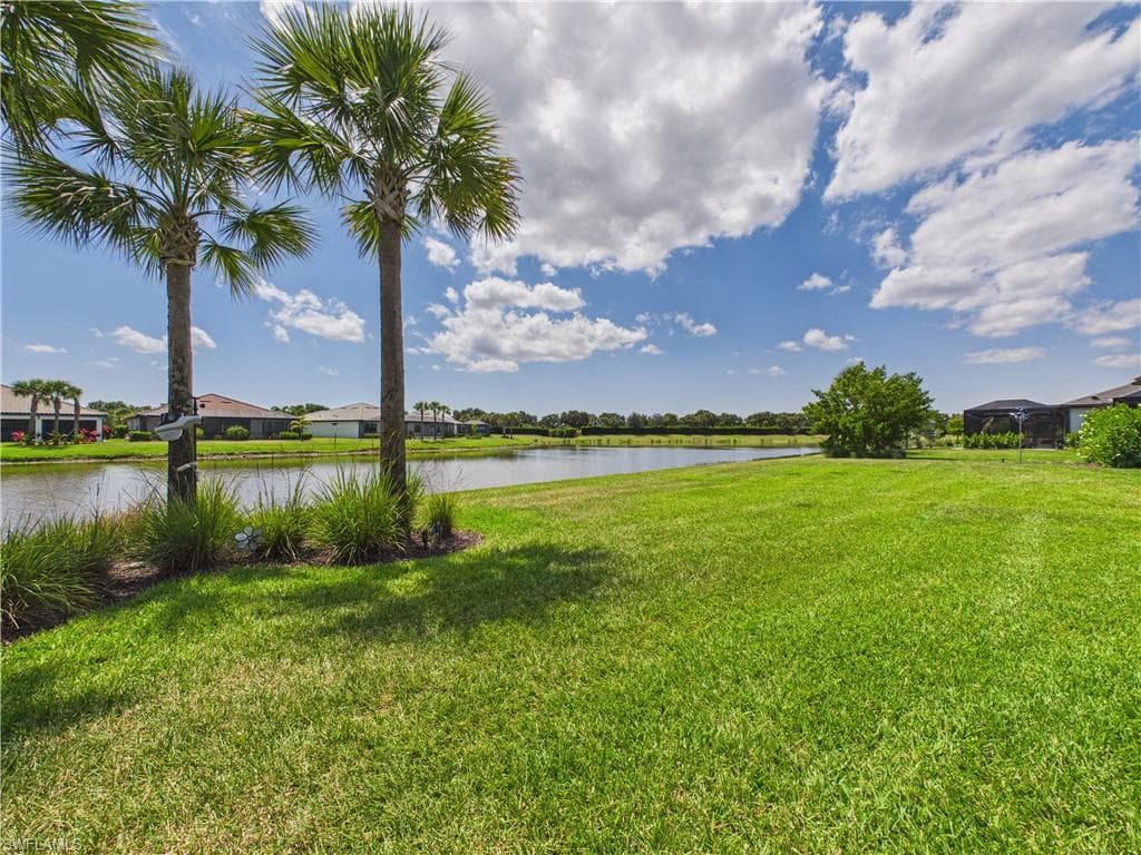 5613 Celebration DR-35