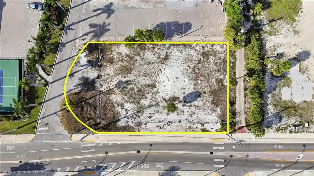 2700 Estero BLVD-5
