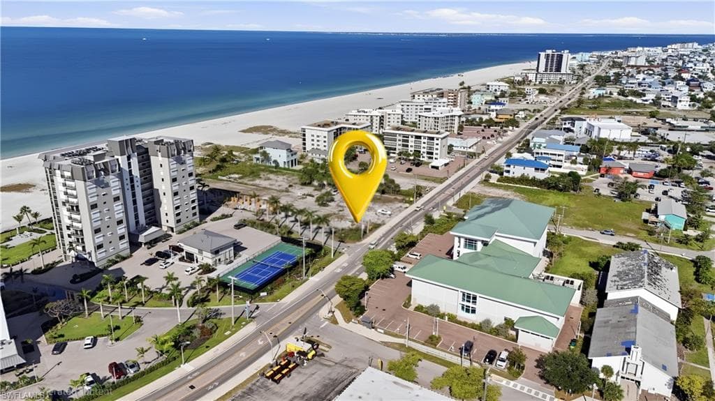 2700 Estero BLVD-17