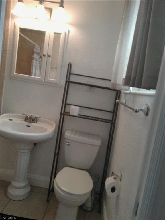 1443 Ricardo AVE-15
